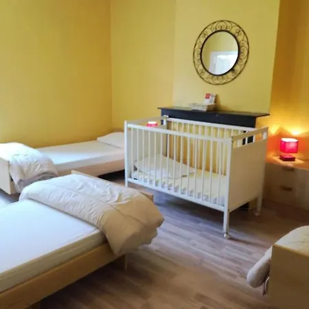 Au Sein Du Parc Des Volcans D'auvergne, Tous Commerces A Pied Holiday home